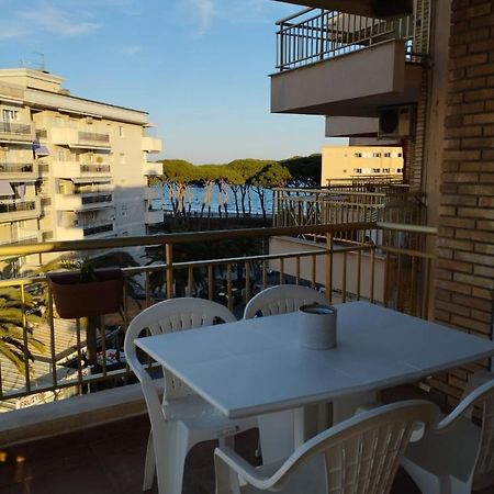 Seafront Apartment Pineda Beach La Pineda Eksteriør billede